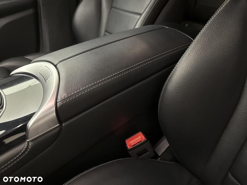 Mercedes-Benz GLC - 19