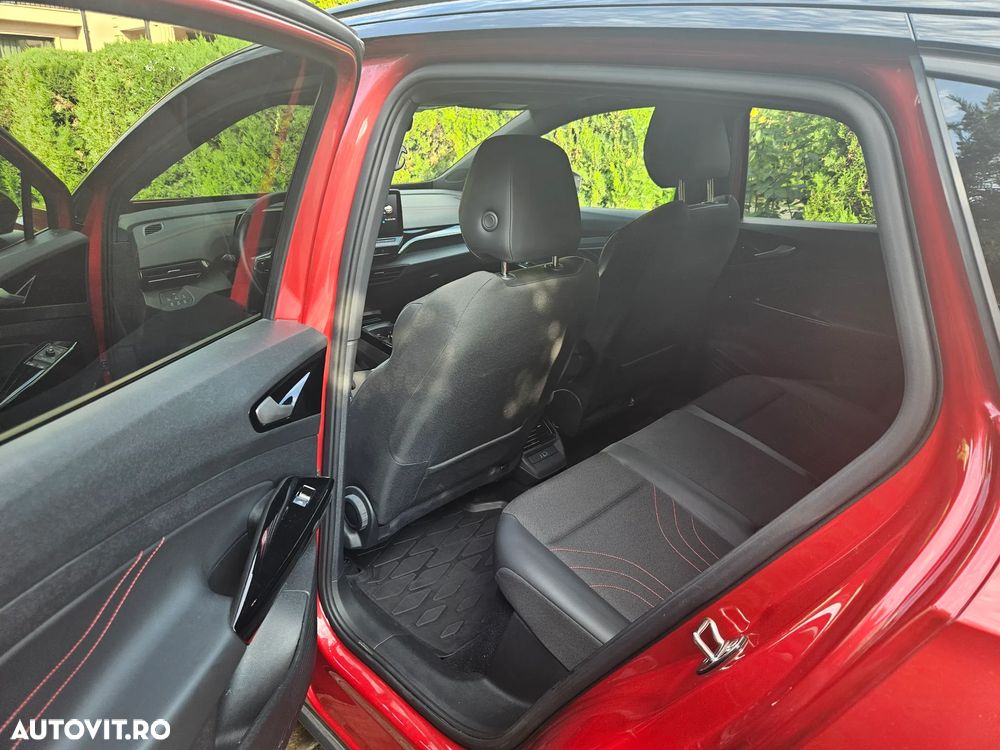 Volkswagen ID.4 - 15