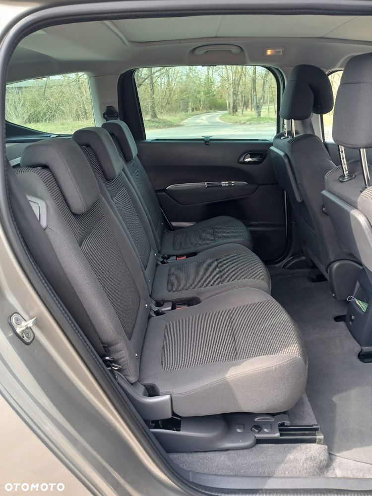 Peugeot 5008 1.6 BlueHDi Style 7os - 6