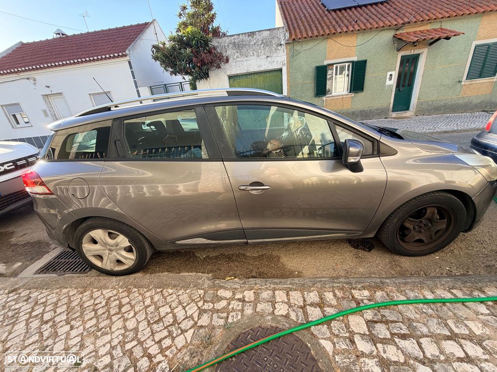 Renault Clio Sport Tourer Energy dCi 90 Start & Stop Intens - 4