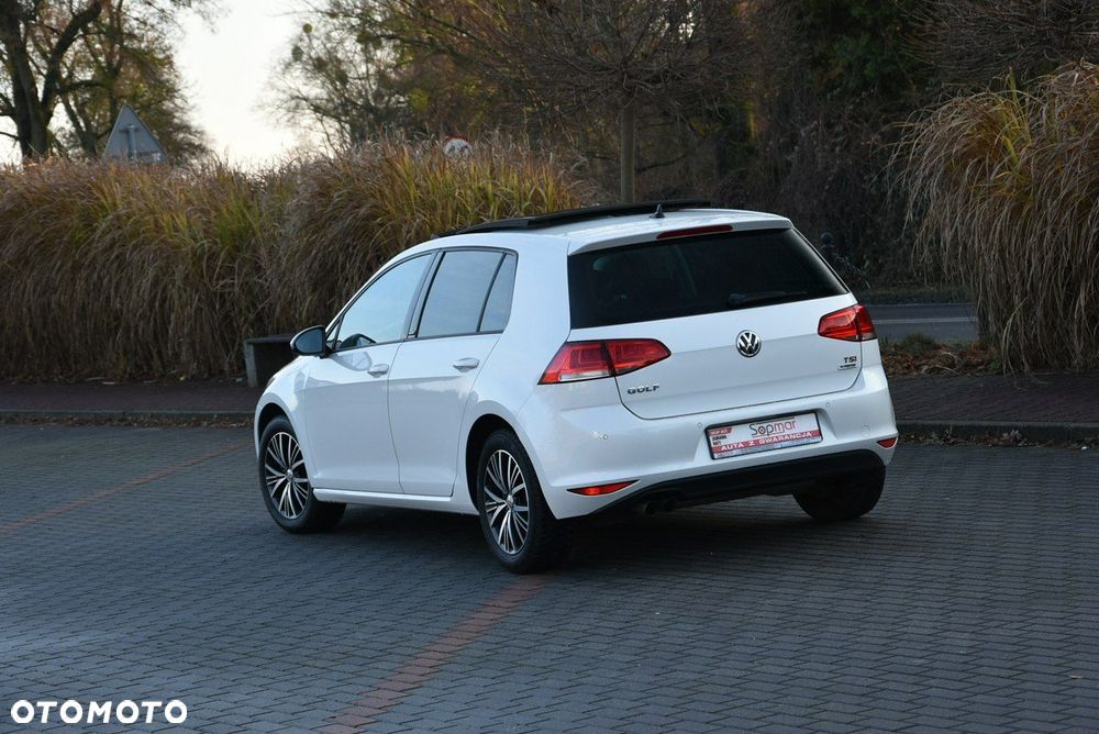 Volkswagen Golf 1.4 TSI BlueMotion Technology Allstar - 26