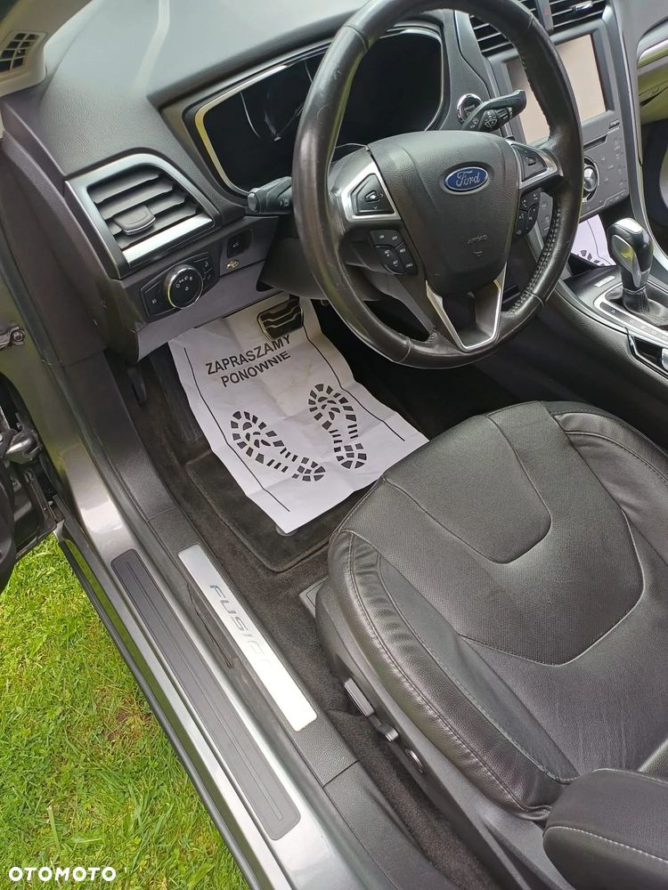 Ford Fusion 2.0 EcoBoost Titanium - 6
