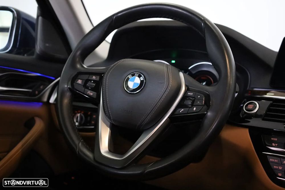 BMW 530 e iPerformance Line Luxury - 7