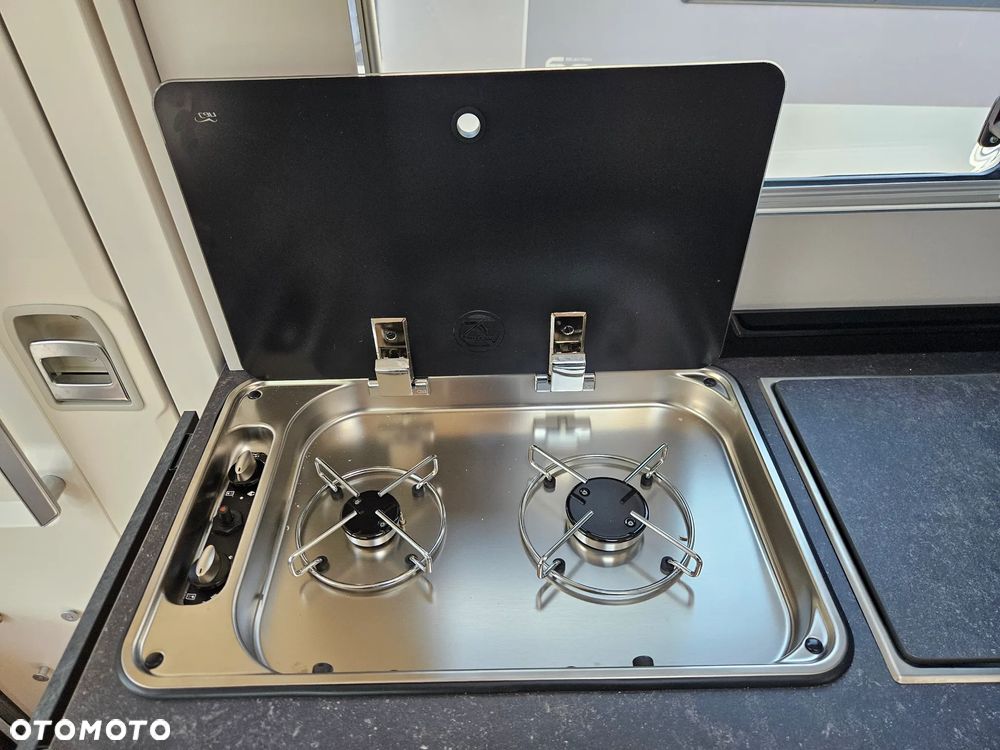 Adria Matrix Axess 600SL - 10