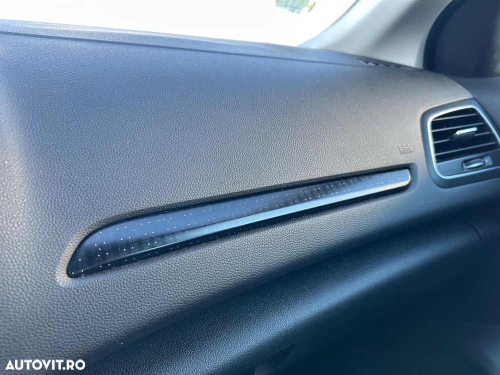 Renault Megane ENERGY dCi EDC Intens - 23