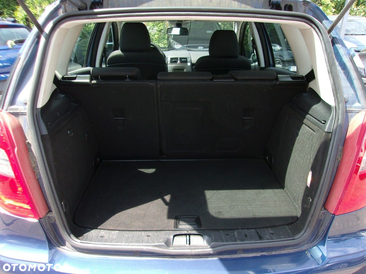 Mercedes-Benz Klasa A 160 Elegance - 24