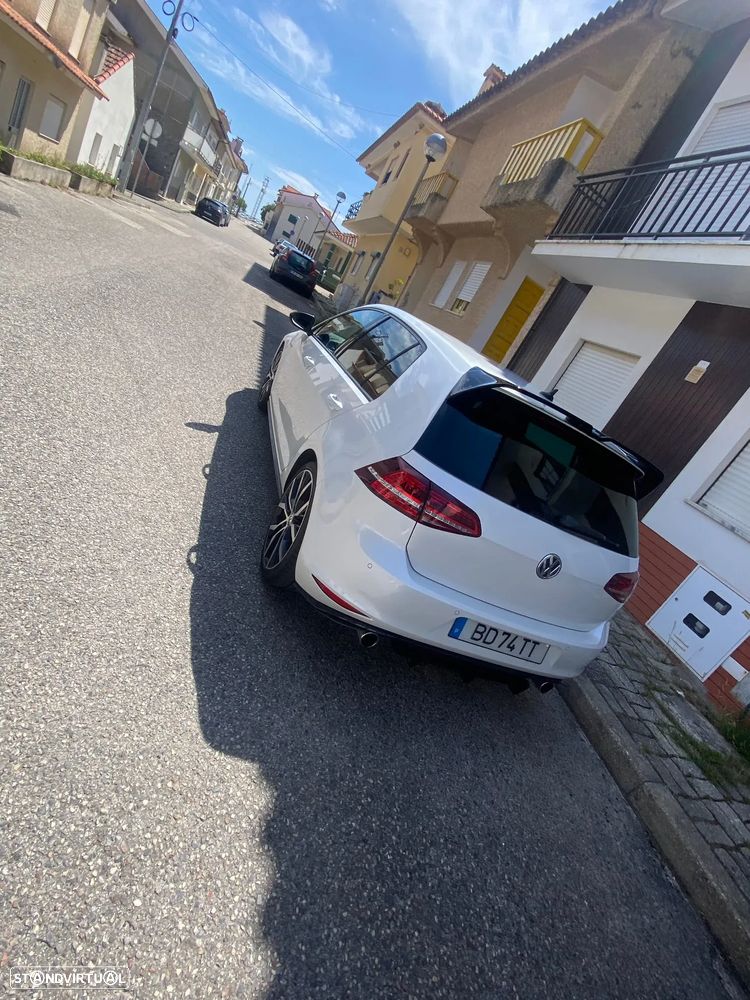 VW Golf 2.0 GTi DSG Edition 30 - 3