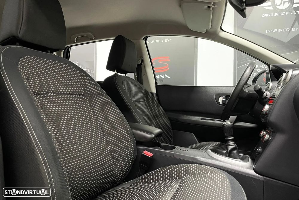 Nissan Qashqai 1.5 dCi Acenta FPD - 26