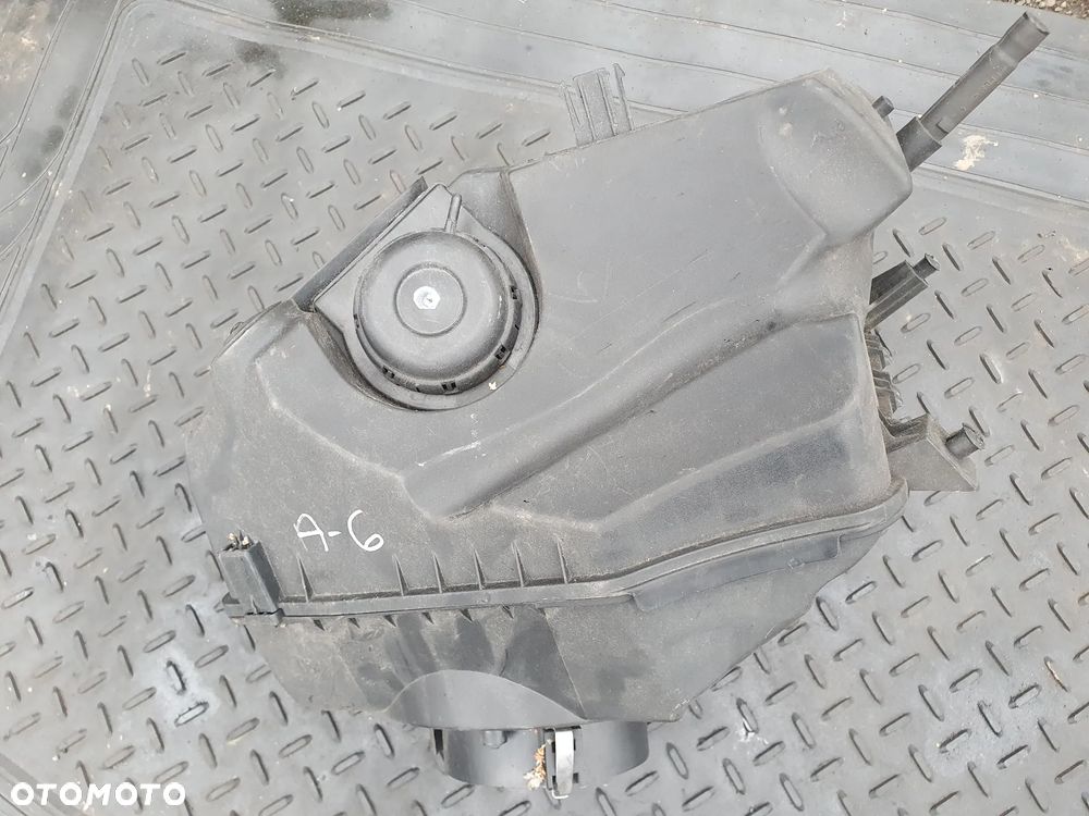 OBUDOWA FILTRA POWIETRZA AUDI A4 B8 A5 Q5 AUDI OE 059133835E - 2