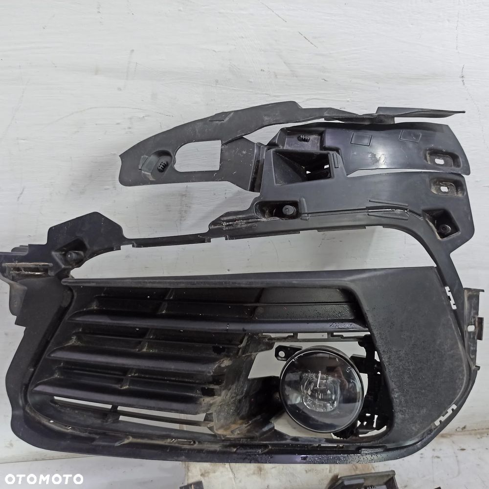 KRATKA LEWA ZDERZAKA PEUGEOT 308 T9 FL LIFT 18R- - 5
