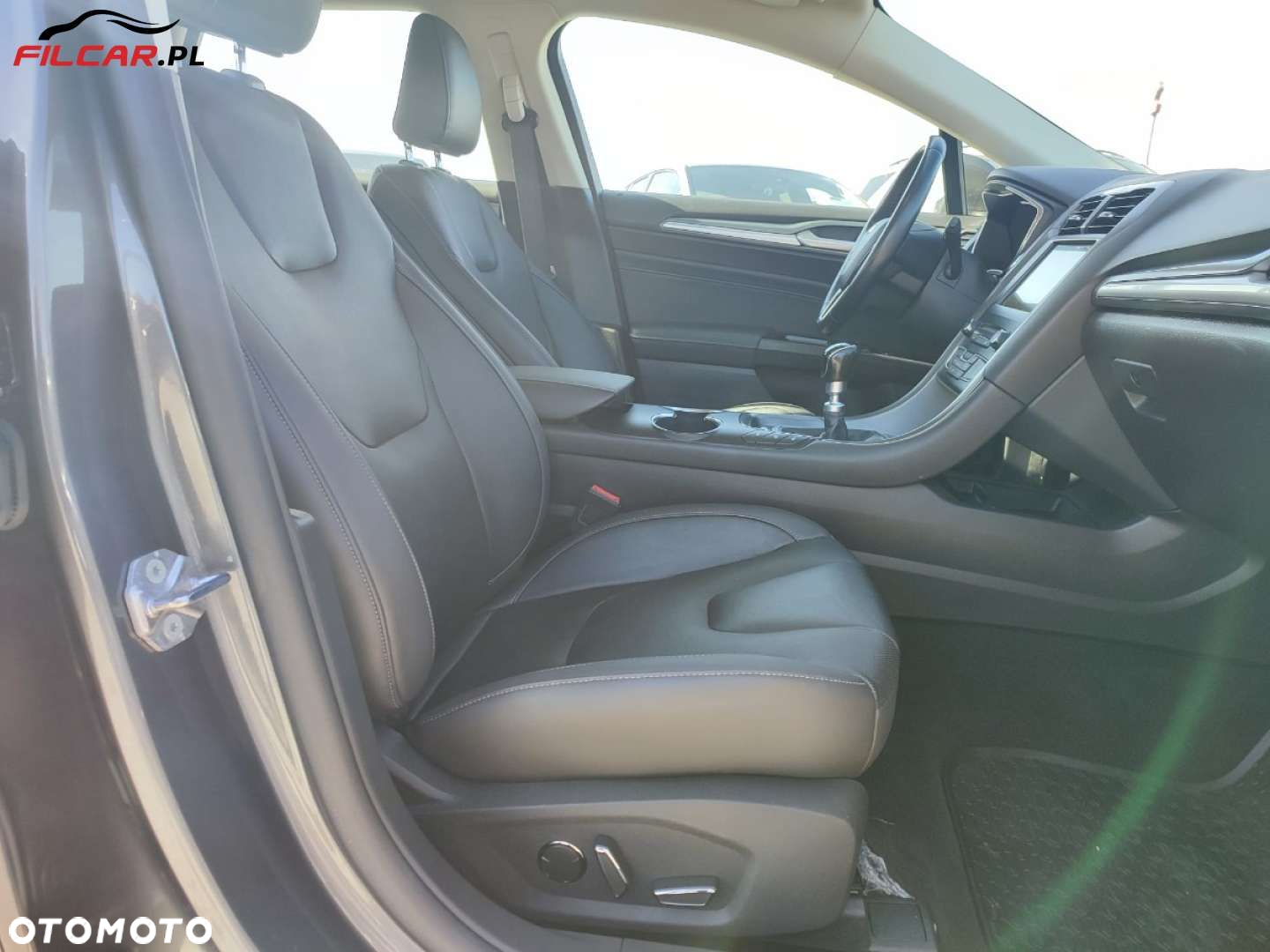 Ford Mondeo - 13