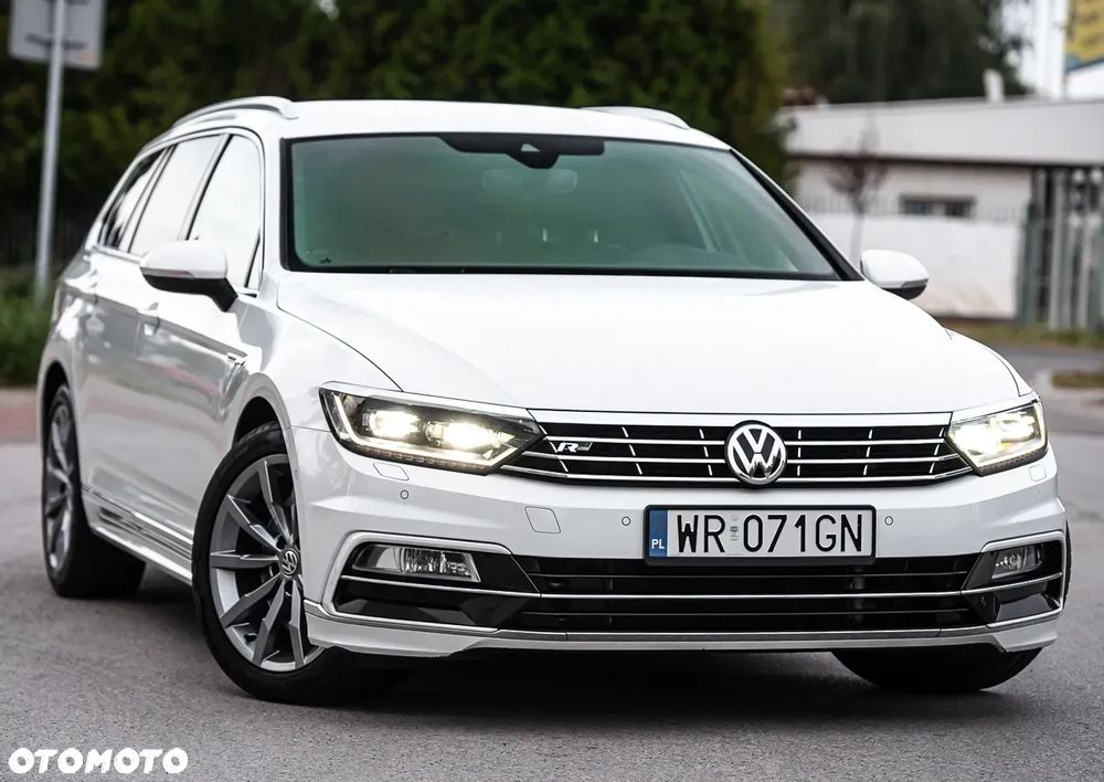 Volkswagen Passat - 2