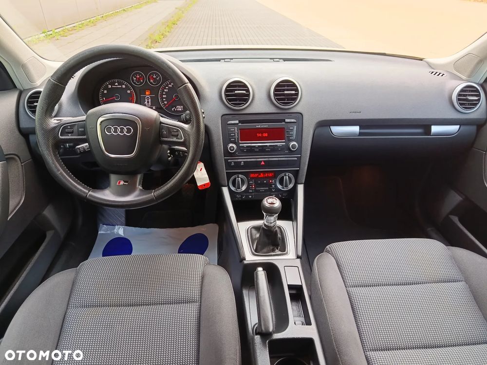 Audi A3 Sportback - 11