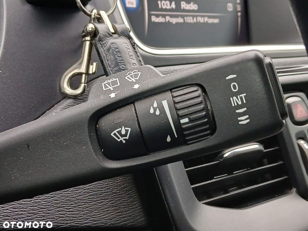 Volvo V40 T3 Drive-E Dynamic Edition - 29