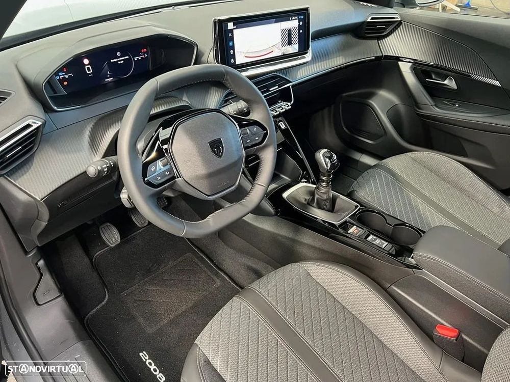 Peugeot 2008 1.2 Allure - 12