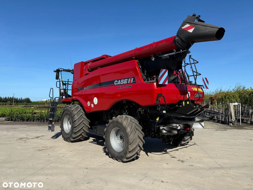 Case IH Axial Flow 6140 - 6