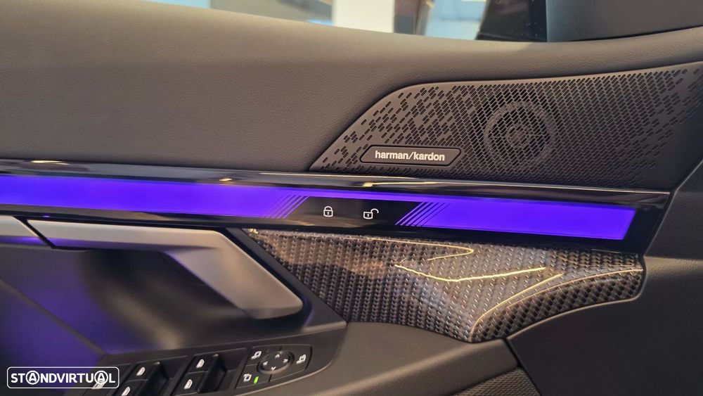 BMW i5 eDrive40 Pack Desportivo M Pro - 38