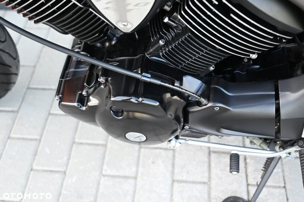 Yamaha BT - 28