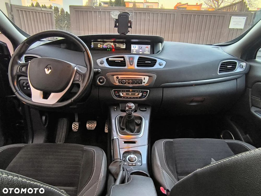 Renault Scenic Energy TCe 130 S&S Xmod Bose Edition - 10