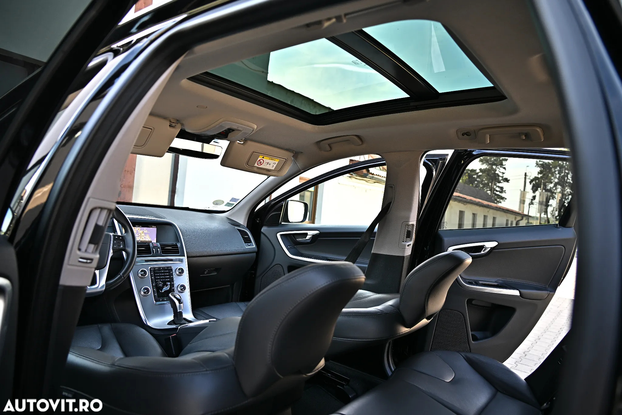 Volvo XC 60 D4 Geartronic Linje Inscription - 16