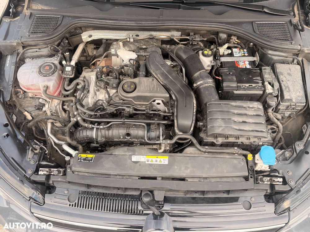 VOLKSWAGEN Golf 2024 — imagine 8