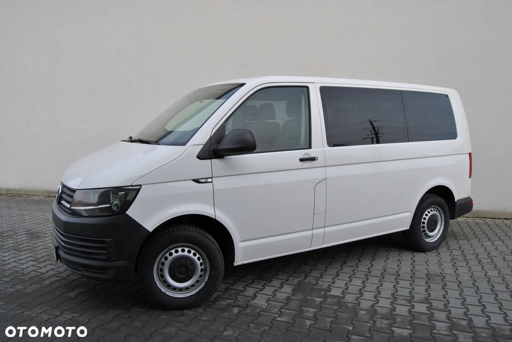 Volkswagen Caravelle L1 Comfortline Mixt - 4