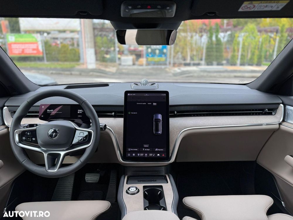 Volvo EX90 - 15