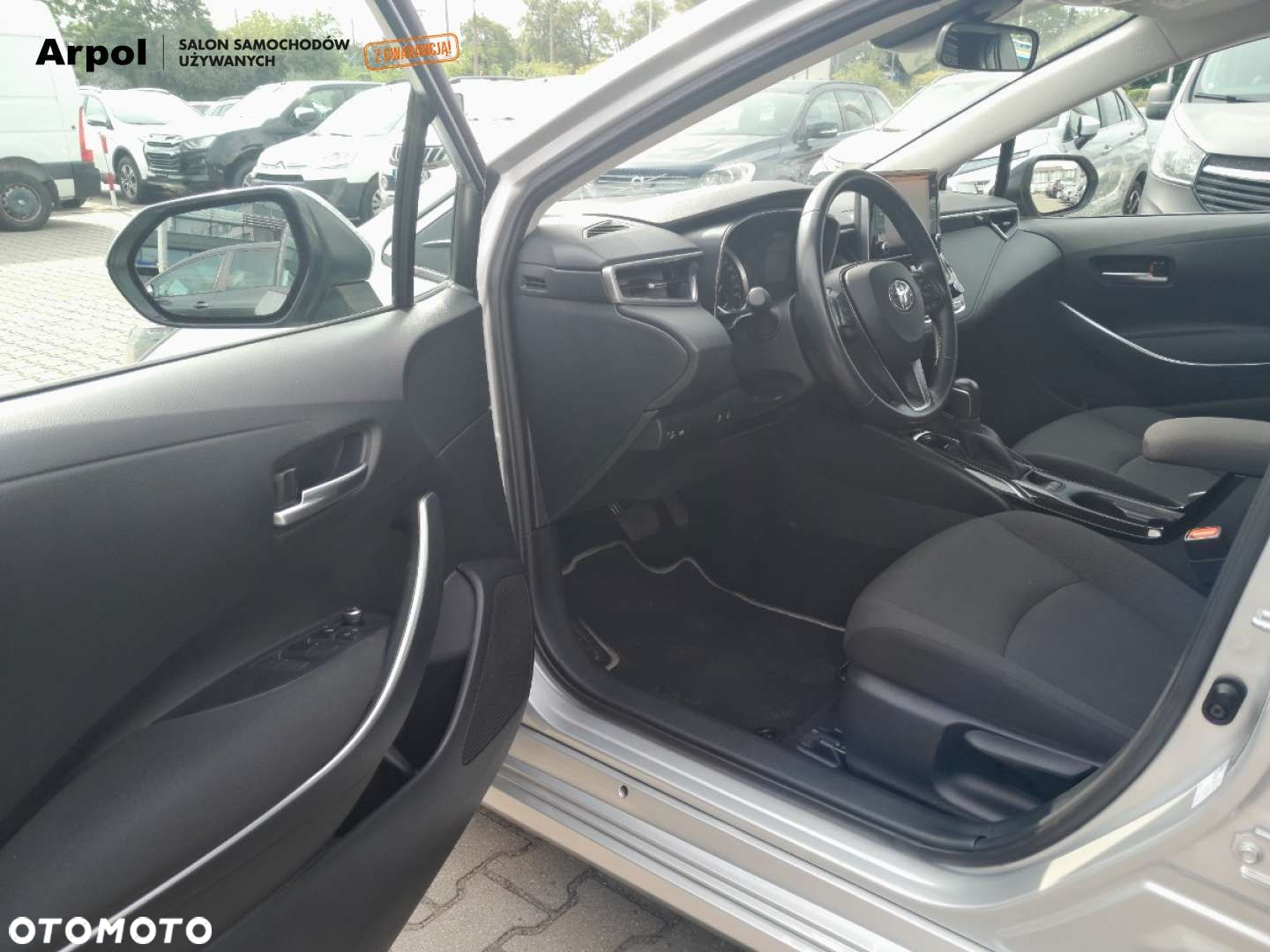 Toyota Corolla - 16