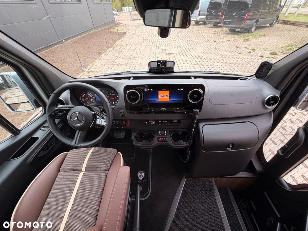 Mercedes-Benz Sprinter 519 - 34