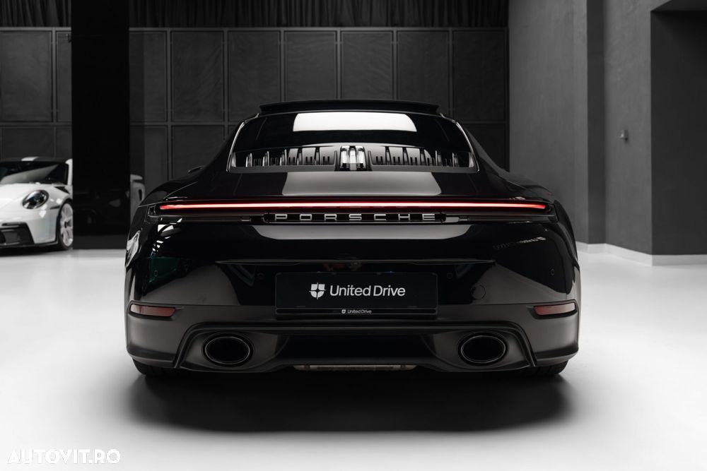 Porsche 992 - 35
