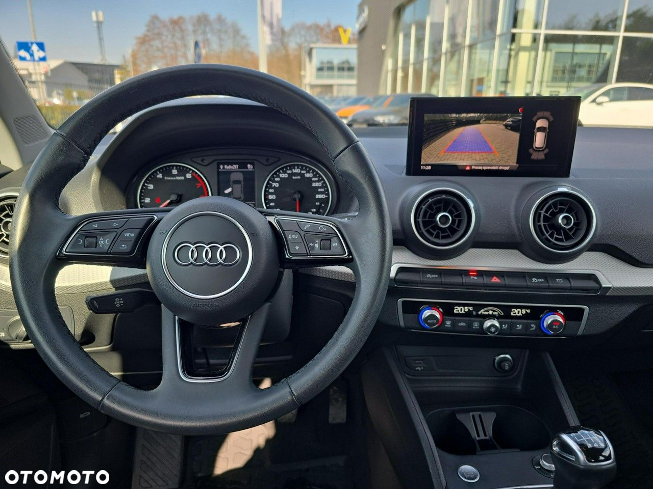Audi Q2 35 TFSI - 10