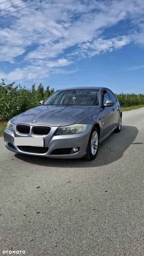 BMW Seria 3 ver-318d - 2