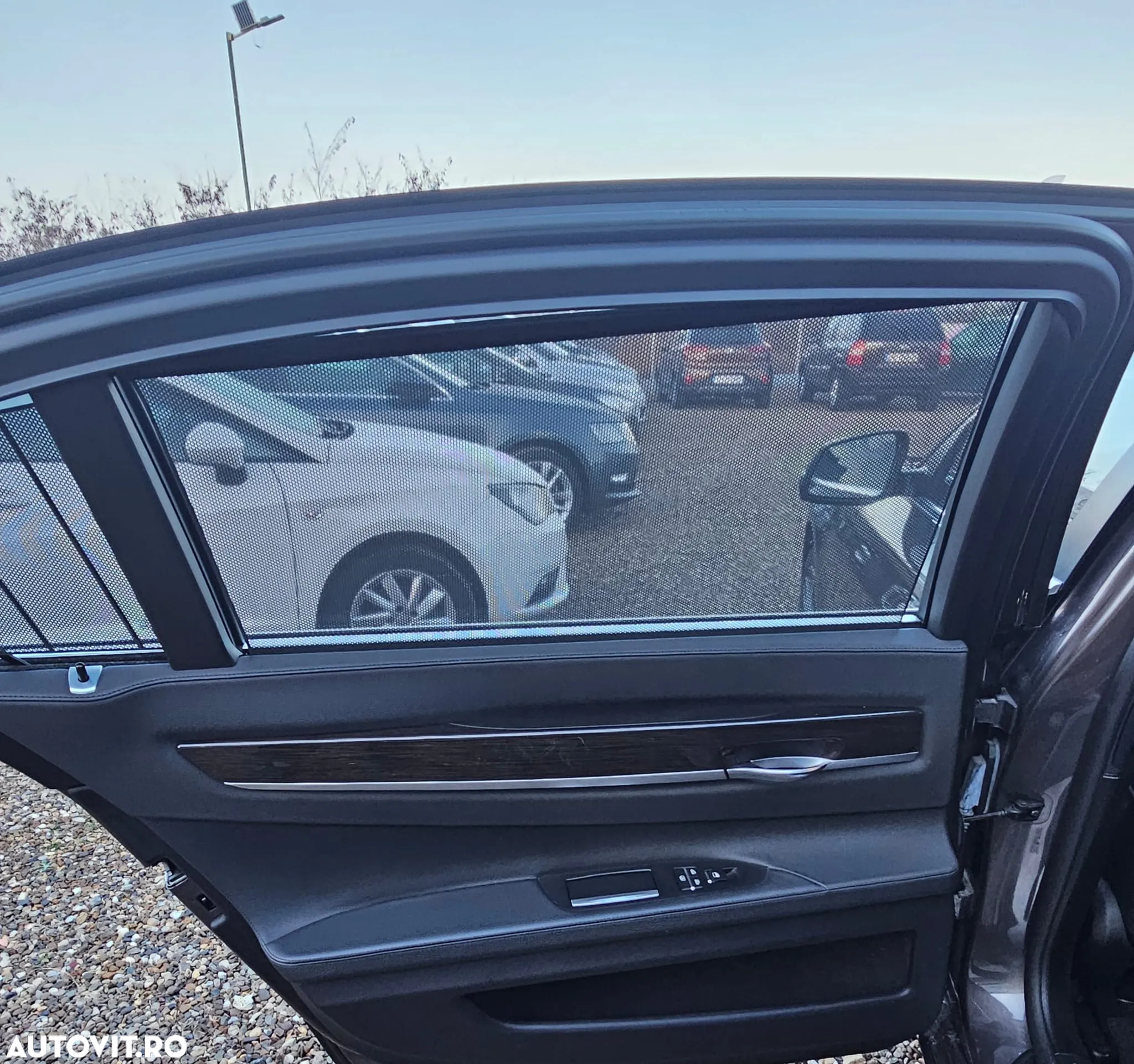 BMW Seria 7 750Ld xDrive - 18
