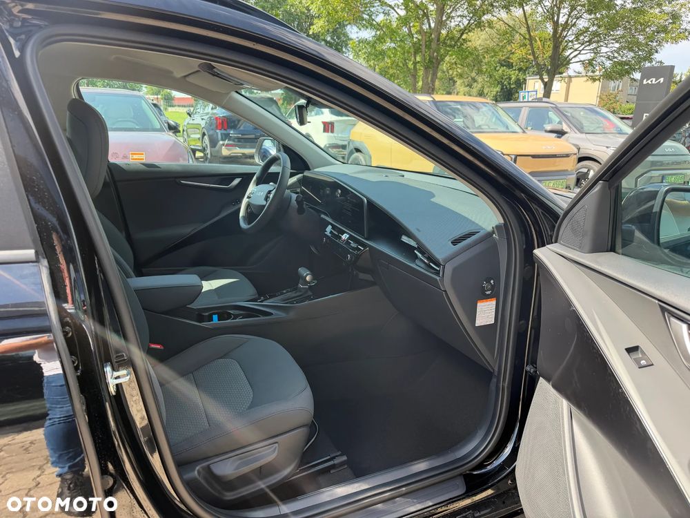 Kia Niro 1.6 GDI Hybrid M - 13