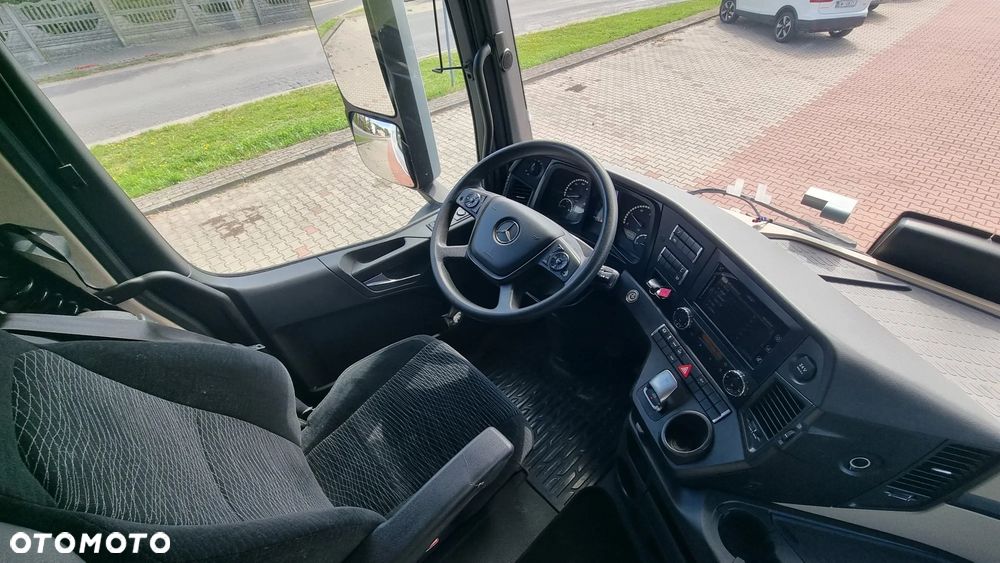 Mercedes-Benz Actros 1851 - 11
