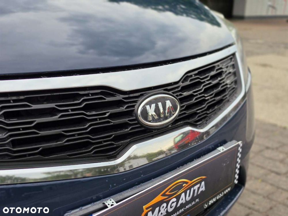 Kia Ceed - 10