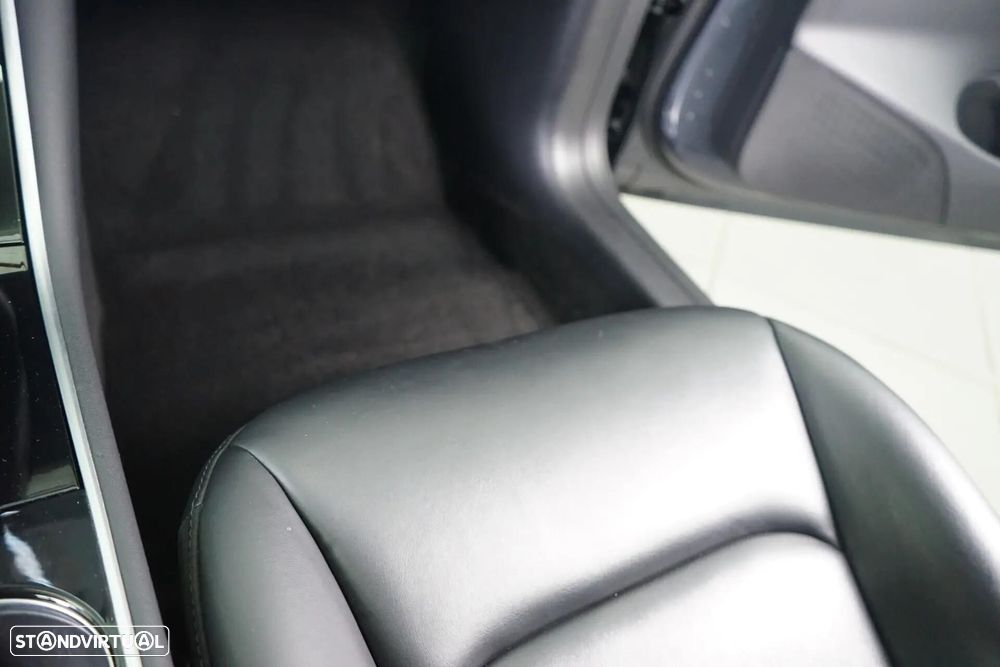 Tesla Model 3 Standard Range Plus RWD - 35