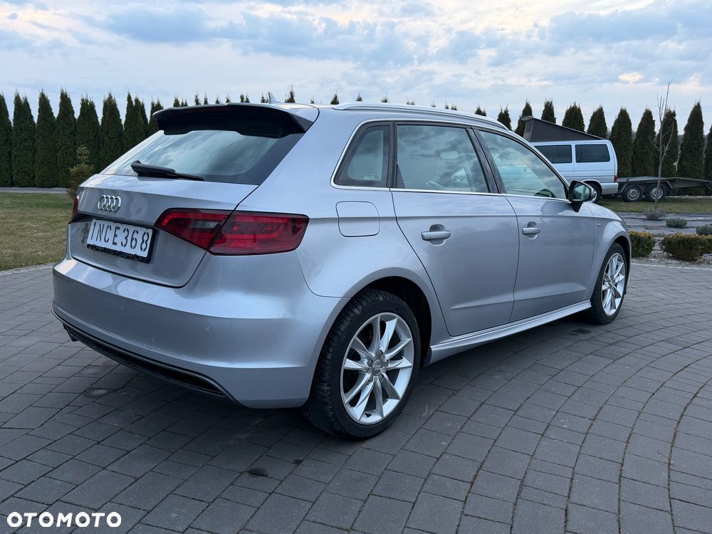 Audi A3 Sportback 1.6 TDI (clean diesel) S line Sportpaket - 15