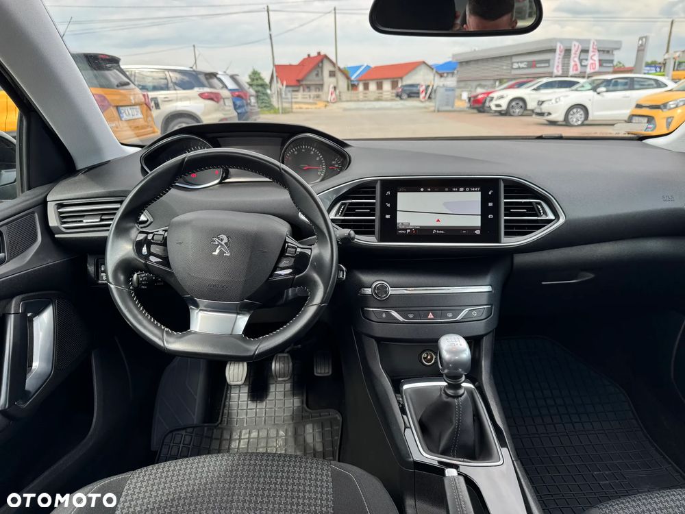 Peugeot 308 1.2 PureTech Active S&S - 9
