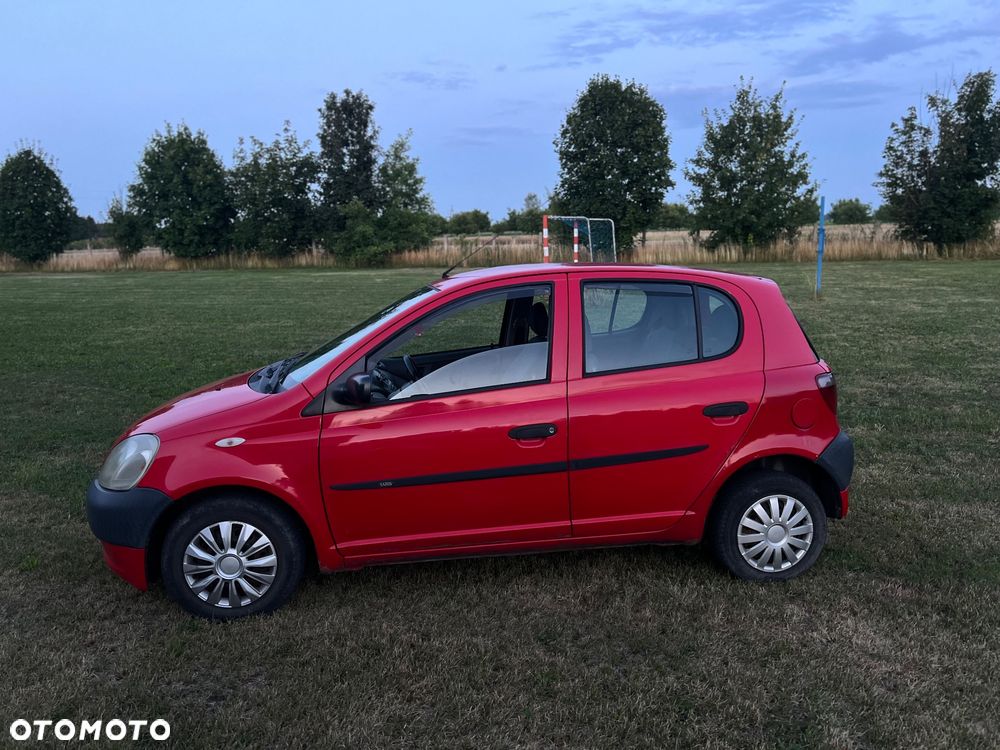 Toyota Yaris - 6