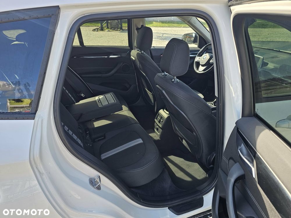 BMW X1 - 33