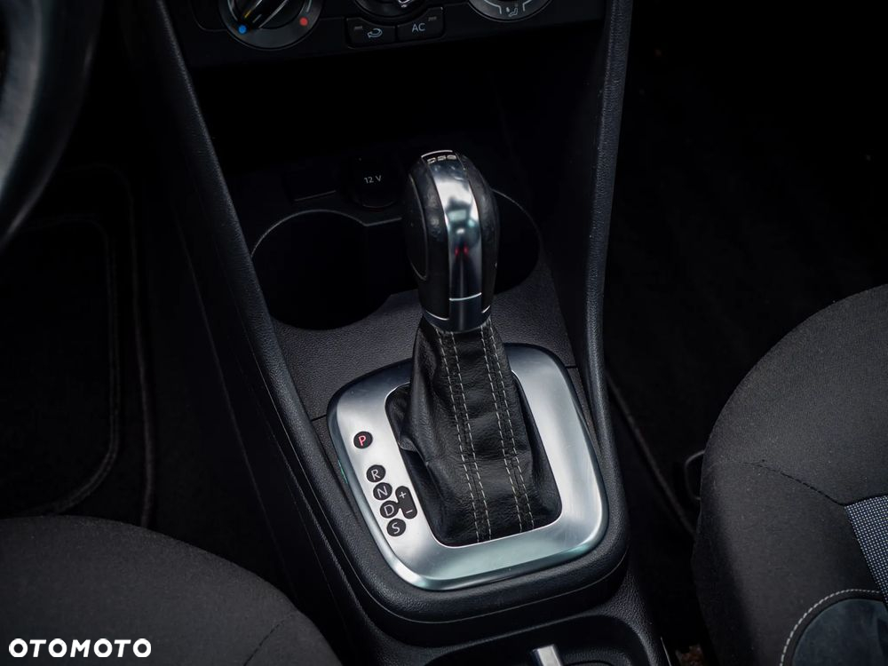 Volkswagen Polo 1.6 TDI DSG Style - 28