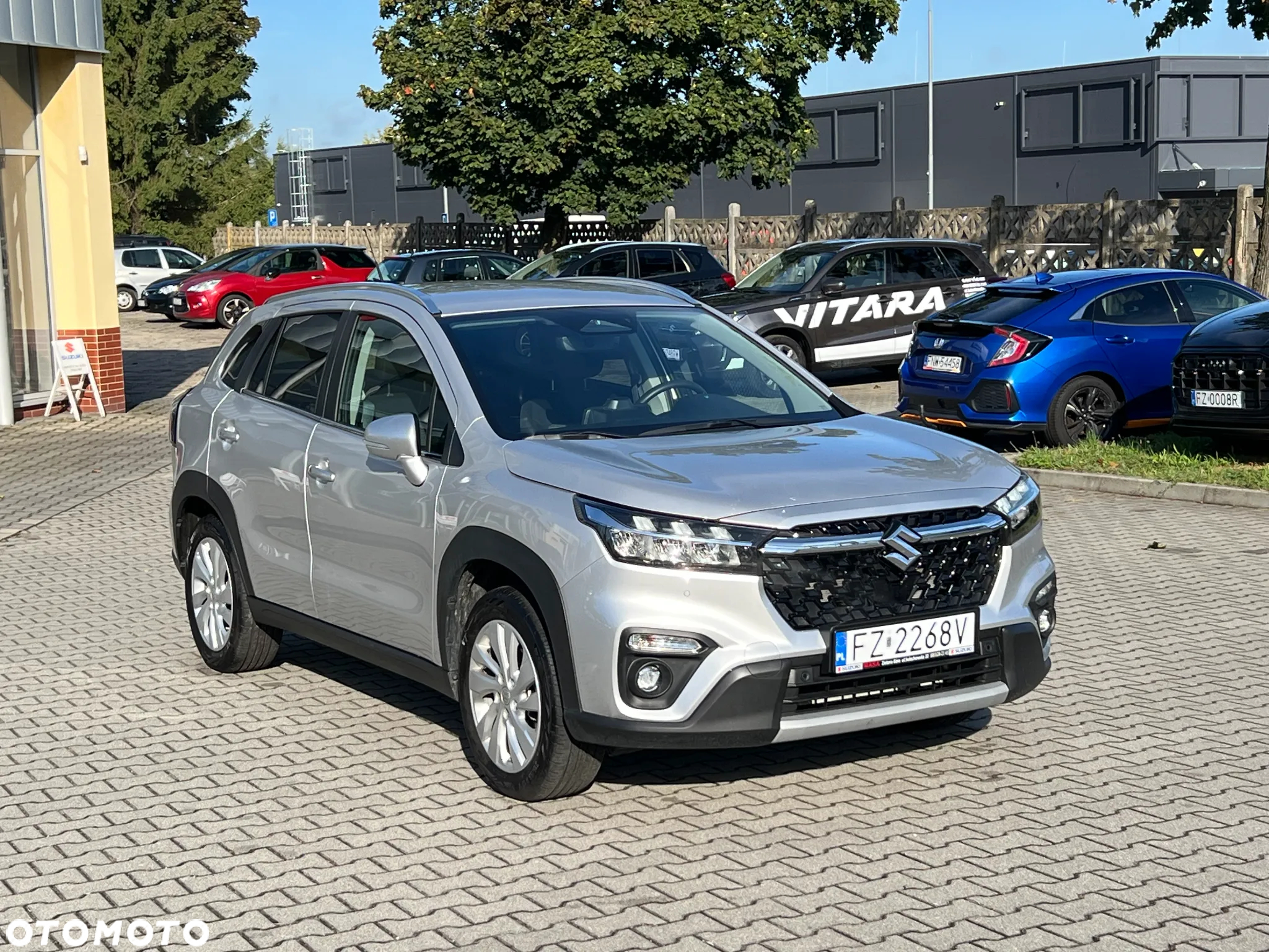 Suzuki SX4 S-Cross 1.5 DualJet Hybrid Premium Plus SP AGS - 2