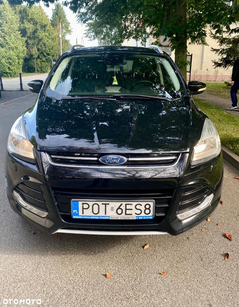 Ford Kuga 2.0 TDCi 2x4 Titanium - 12