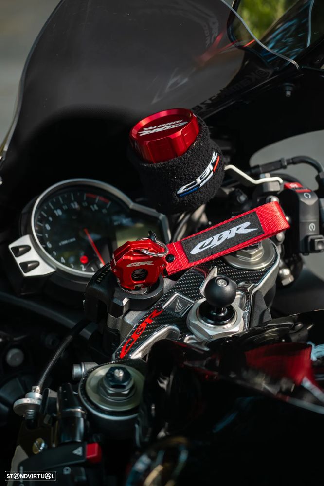 Honda CBR fireblade - 13
