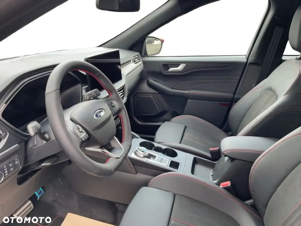 Ford Kuga 1.5 EcoBoost FWD ST-Line - 10