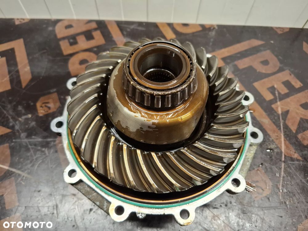 Mechanizm Różnicowy Skrzyni Biegów 6HP19 1068435032 Audi VW - 4