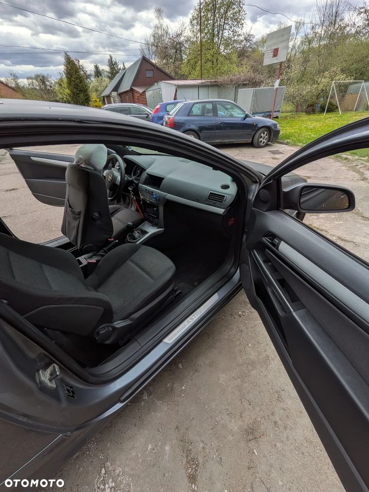 Opel Astra 2.0 T Sport - 10
