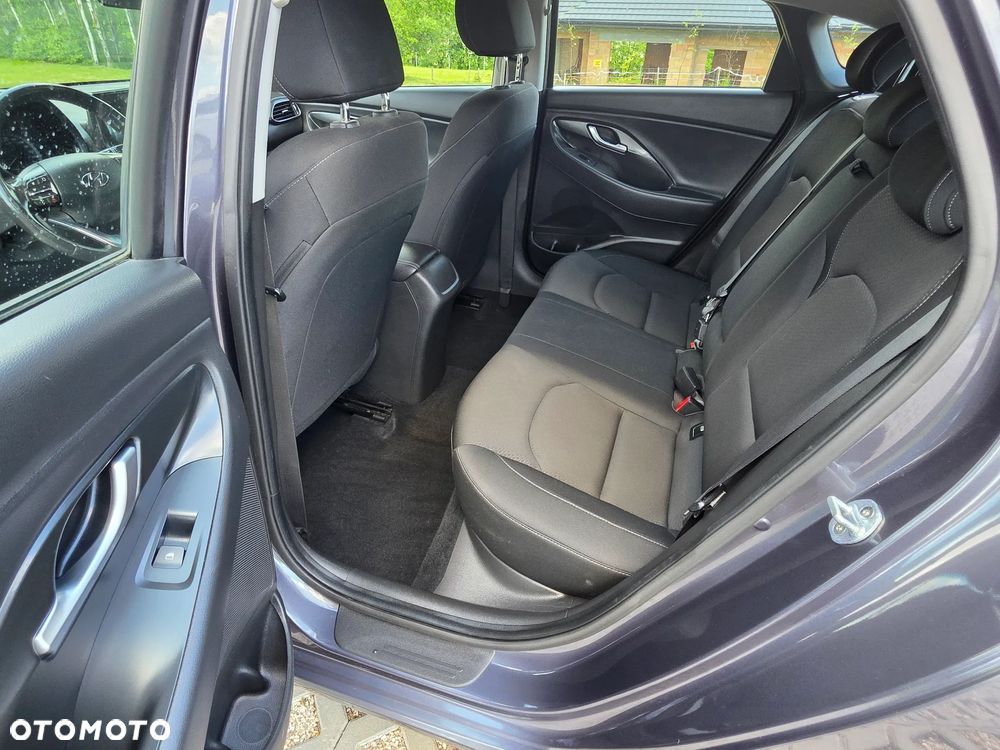 Hyundai i30 1.0 T-GDI Connect & Go - 17
