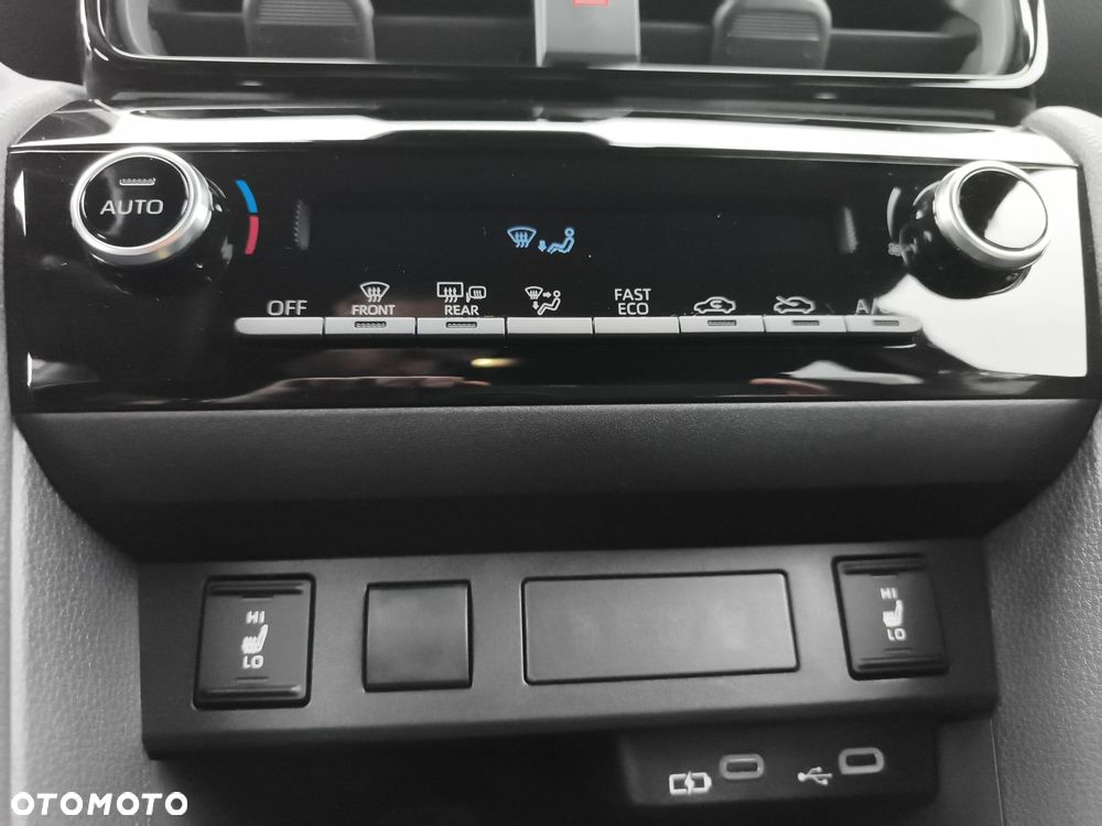 Toyota Yaris Cross Hybrid 1.5 Style - 25